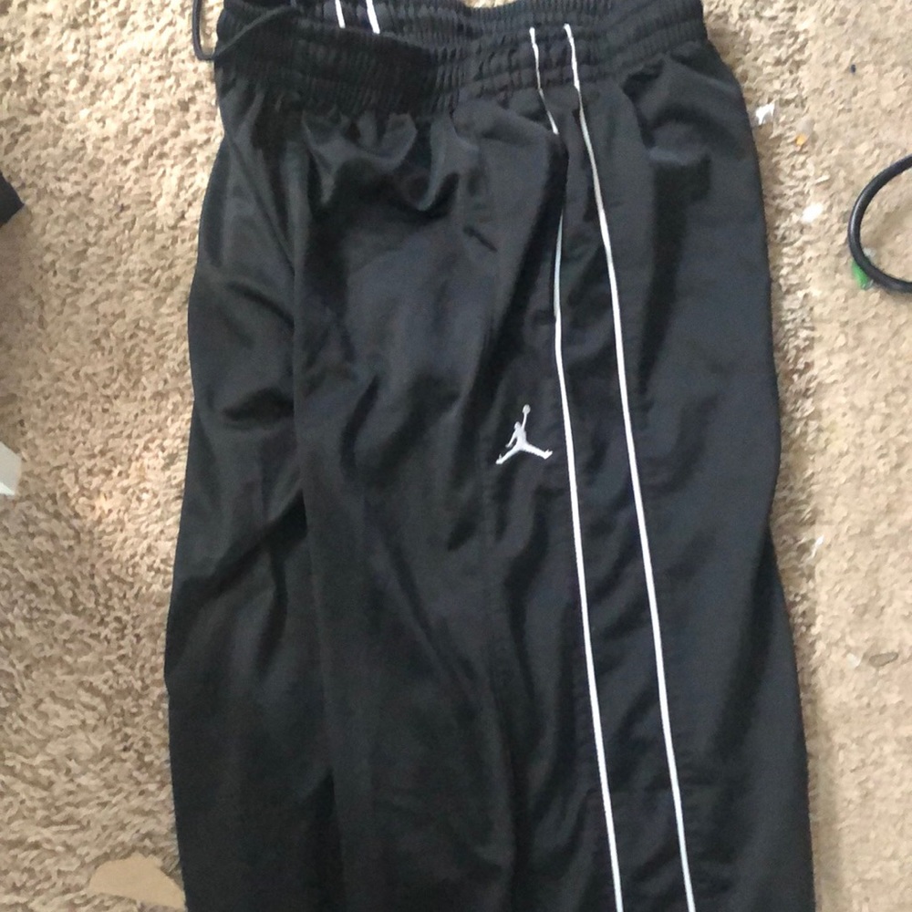 Sweet pant Jordan size 16 black and white